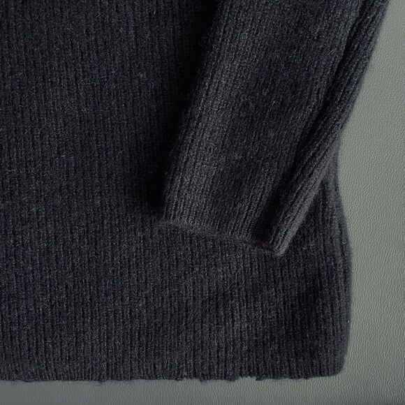 Anthropologie Velvet Graham & Spencer Cut Out Cashmere Sweater Black Size S - Picture 9 of 12